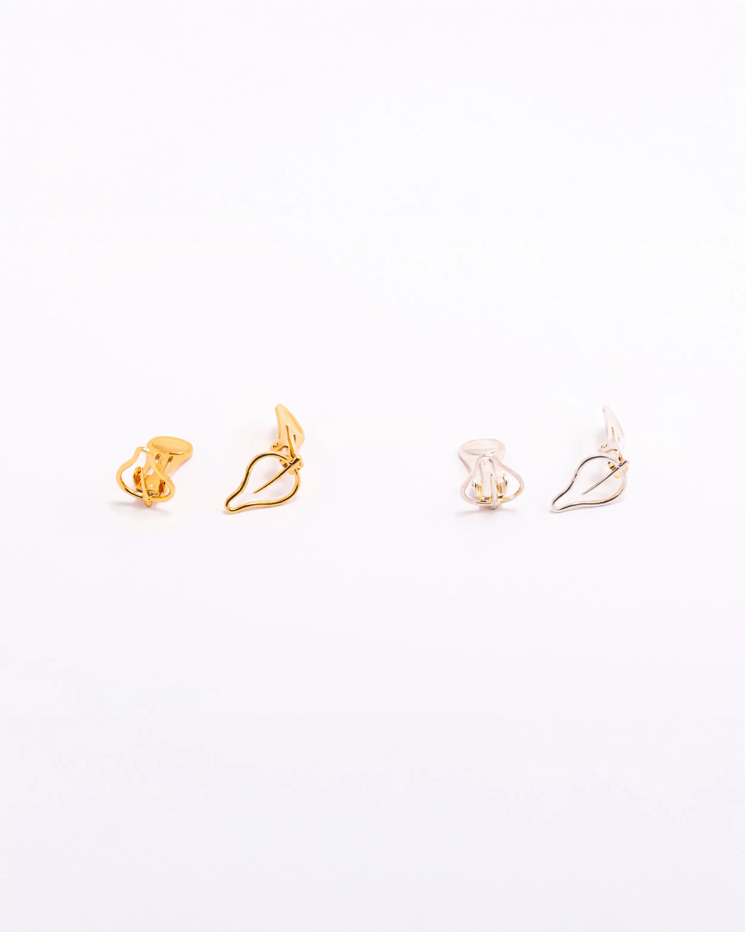 Pendientes Hoja Hueca Clip